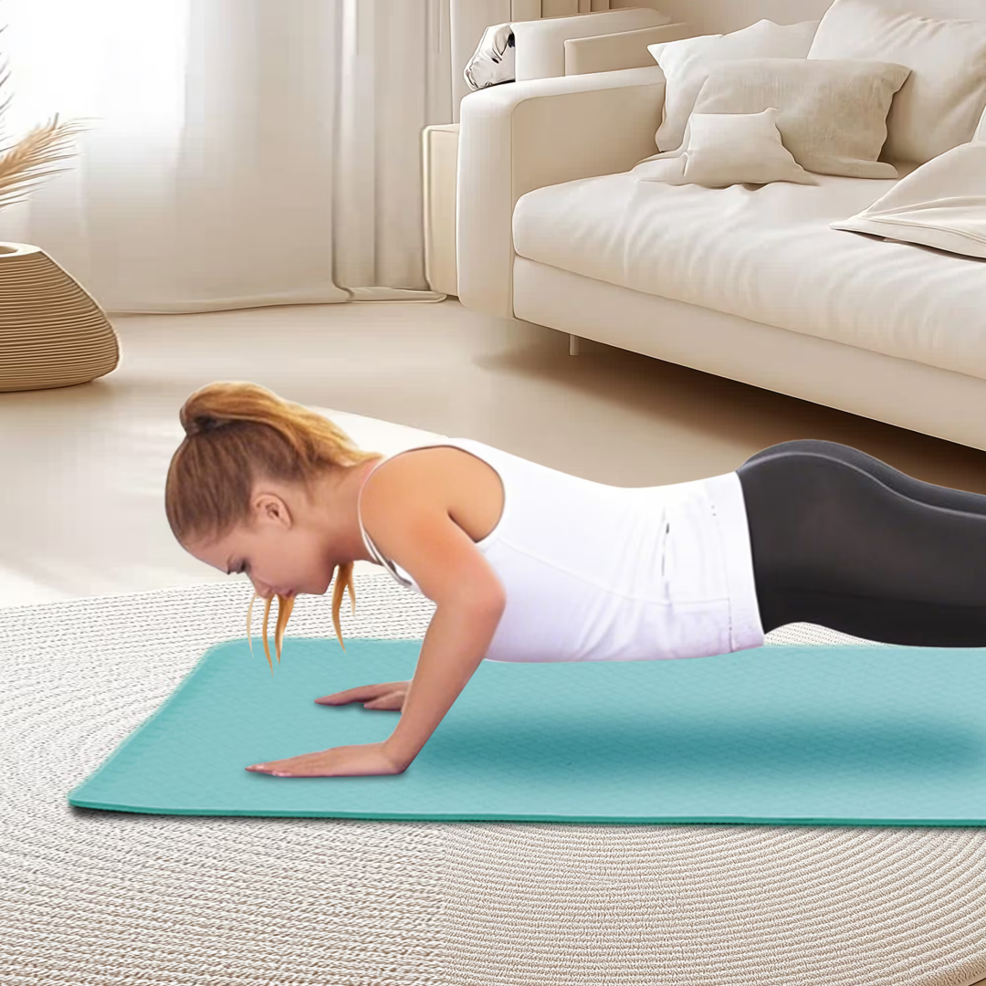 Plank on the TPE exercise mat